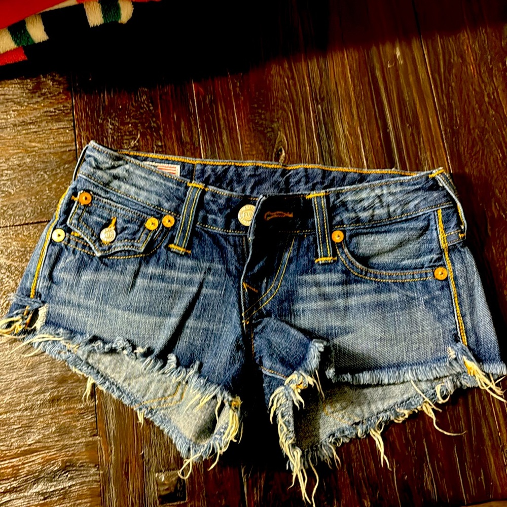True Religion Shorts size 24